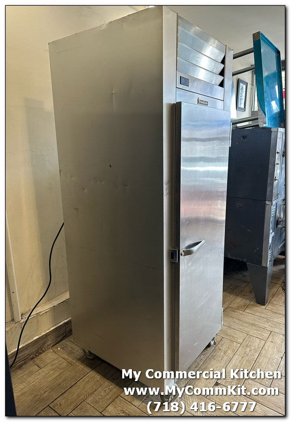 USED Traulsen G10010 30" Solid Door Refrigerator