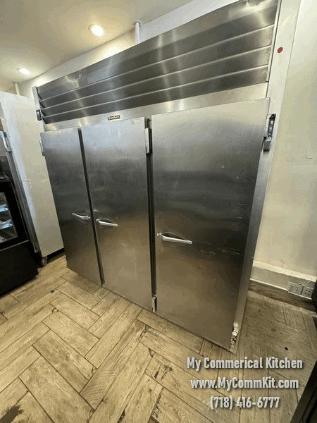 USED Traulsen G31010JC 3 Section Solid Door freezer