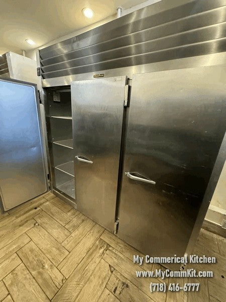 USED Traulsen G31010JC 3 Section Solid Door freezer