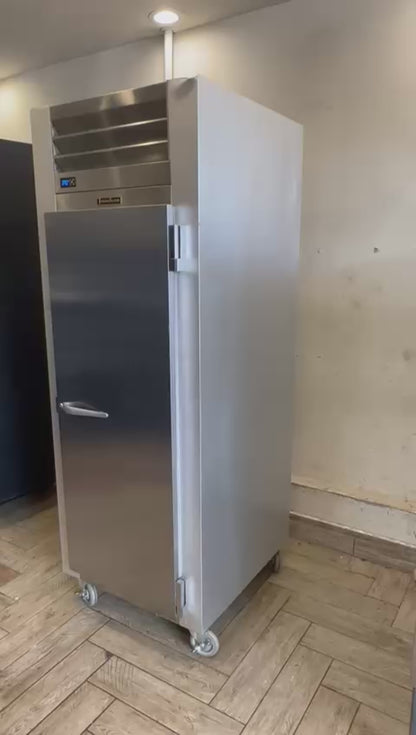 USED Traulsen G10010 30" Solid Door Refrigerator
