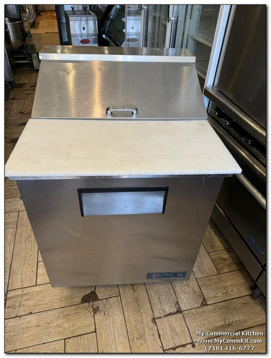 USED True TSSU-27-08 food Prep Table